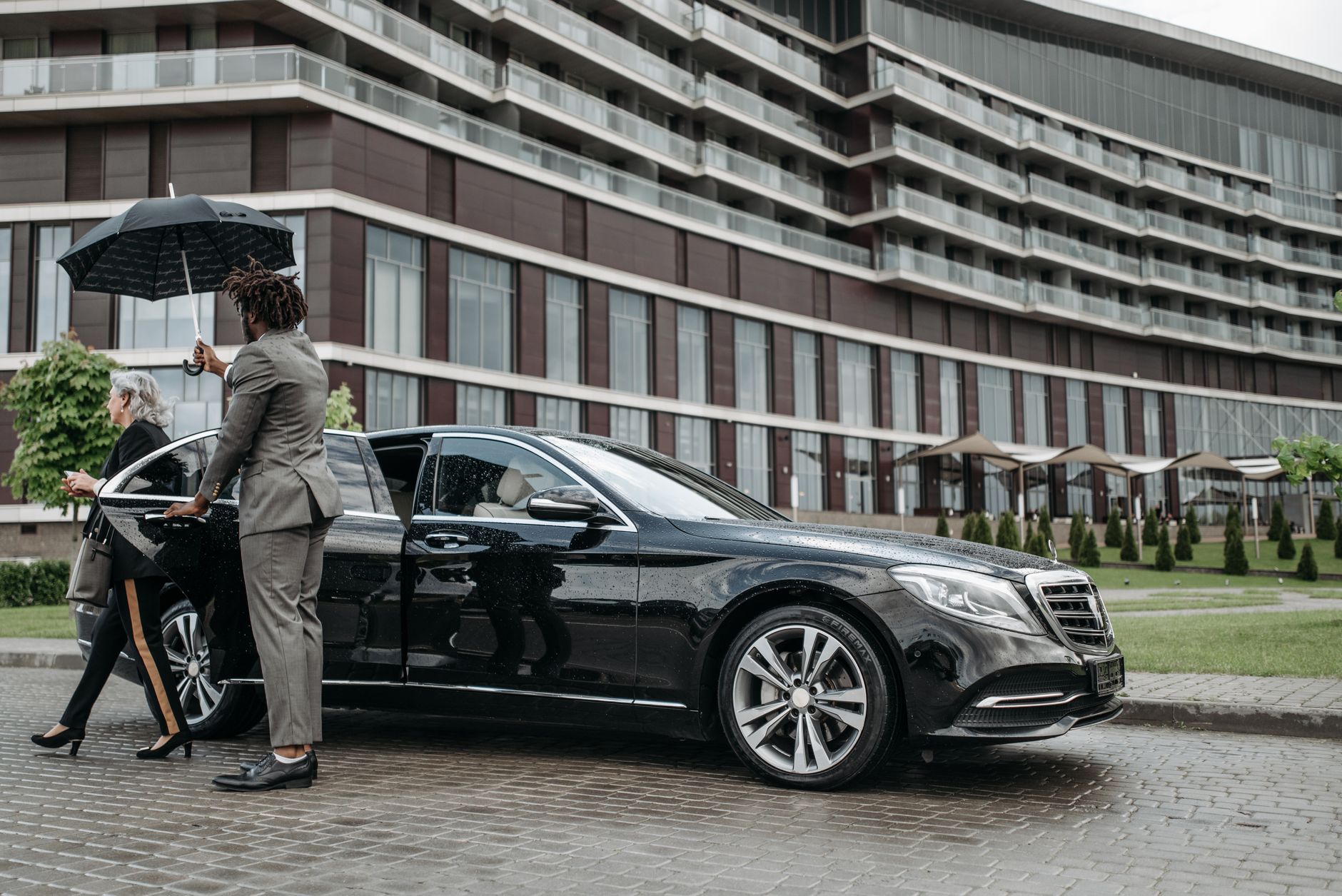 Chauffeur privé équipe à Rouen